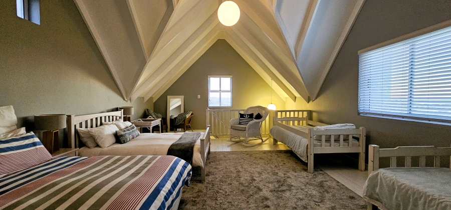 4 Bedroom Property for Sale in Myburgh Park Western Cape